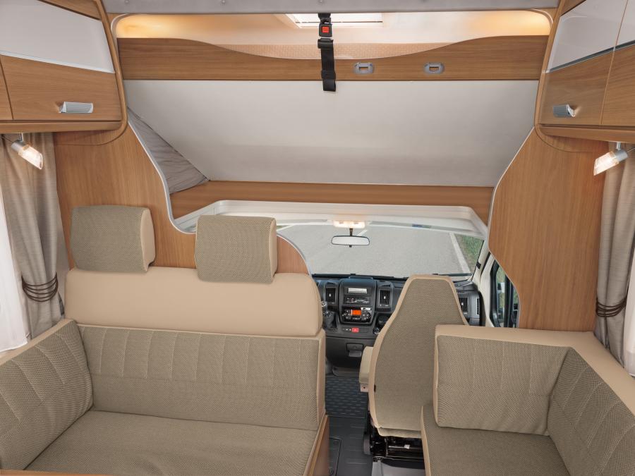Интерьер Dethleffs Esprit Comfort A 2015 года  (фото 9 из 10)